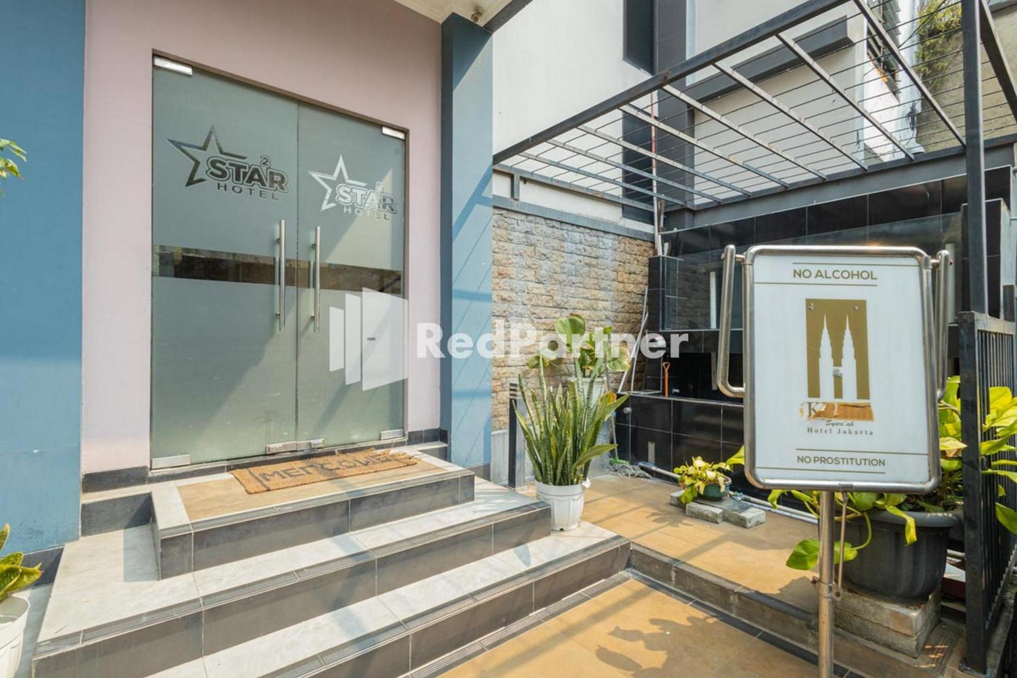 Star Hotel Jaksa Mitra Reddoorz Yakarta Exterior foto